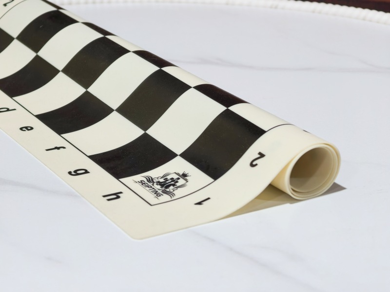 Silicone Foldable Chess Board  - đánh giá và giá Magnetic Travel Chess