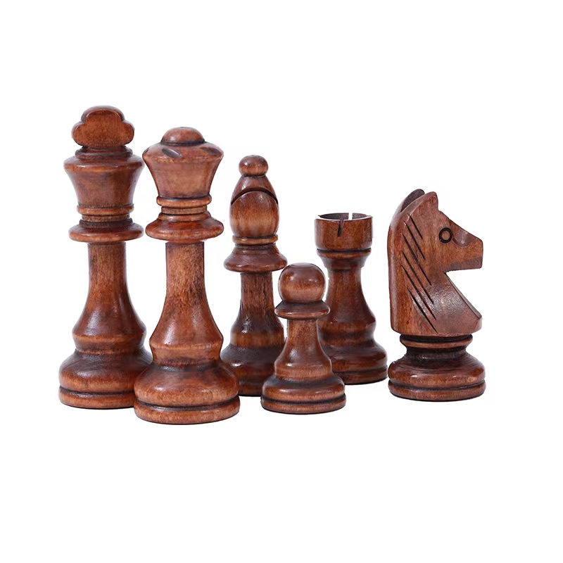 32 Pieces Wooden Chess King He - đánh giá và giá Magnetic Travel Chess